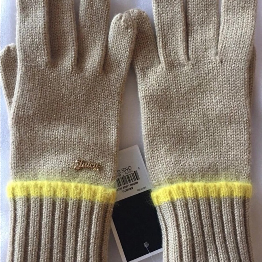 Juicy Couture winter gloves